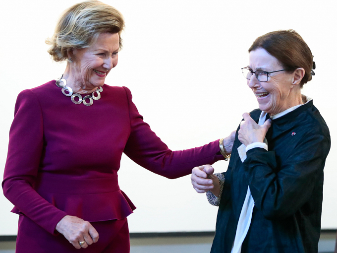 Queen Sonja and Tone Vigeland at tonight's opening. Photo: Lise Åserud, NTB scanpix